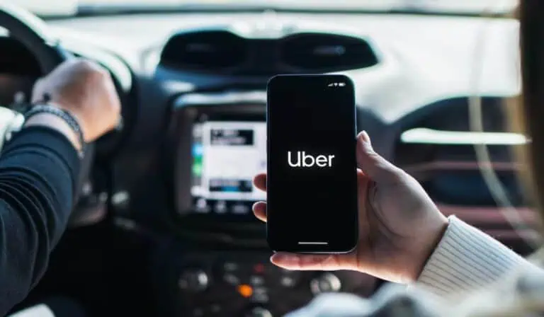 Uber lanza ‘Zonas de Alerta’, nueva función de seguridad