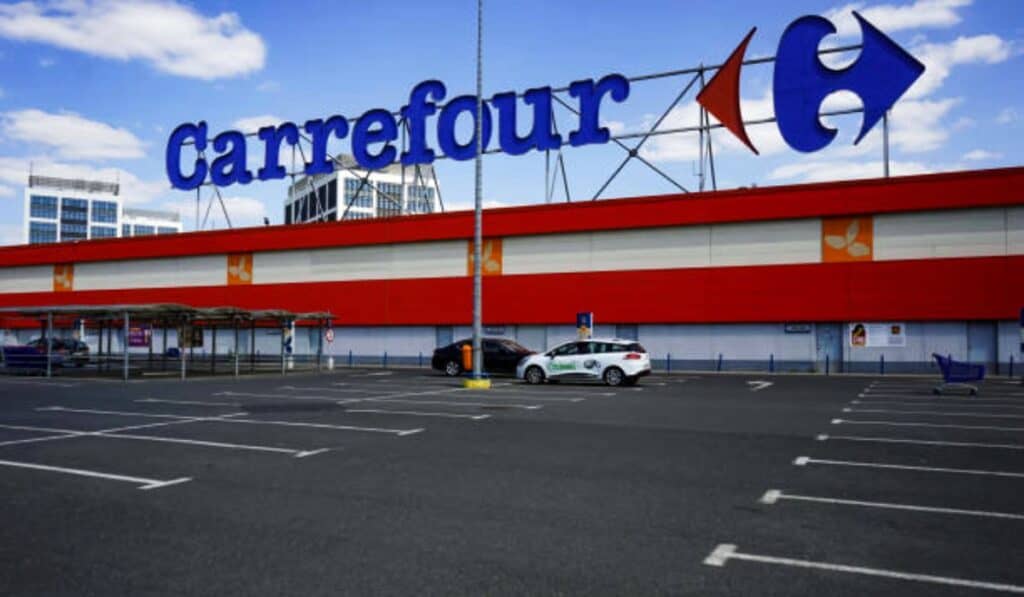 Cencosud y las otras poderosas empresas que van por el negocio de Carrefour en Argentina Carrefour