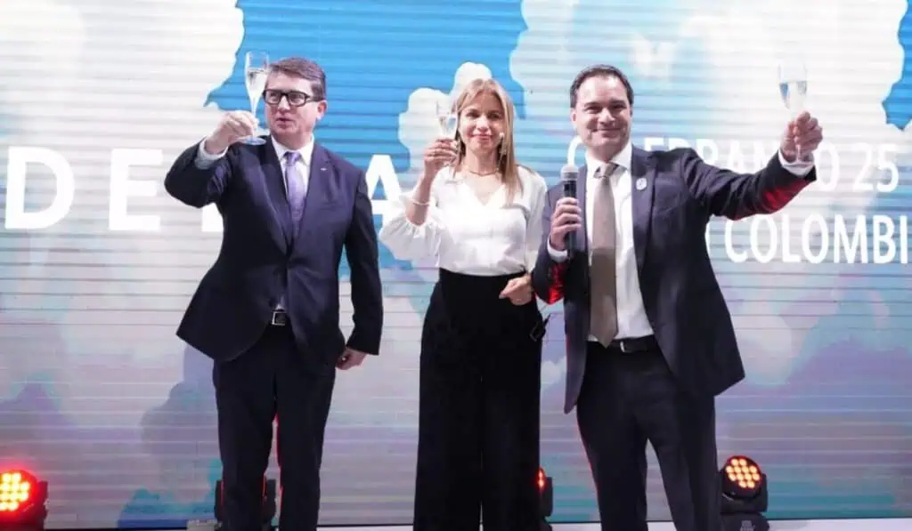 Delta celebra 25 años en Colombia y un siglo en el mundo: así está su operación en el país Delta