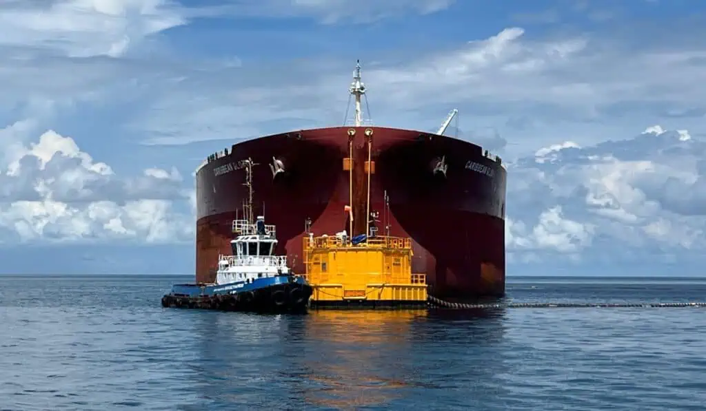 Coveñas mueve hasta el 95 % del crudo que exporta Colombia: así opera el principal terminal petrolero del país El sistema de monoboyas TLU permite el cargue simultáneo de crudo desde distintas líneas submarinas. Foto: Cenit.