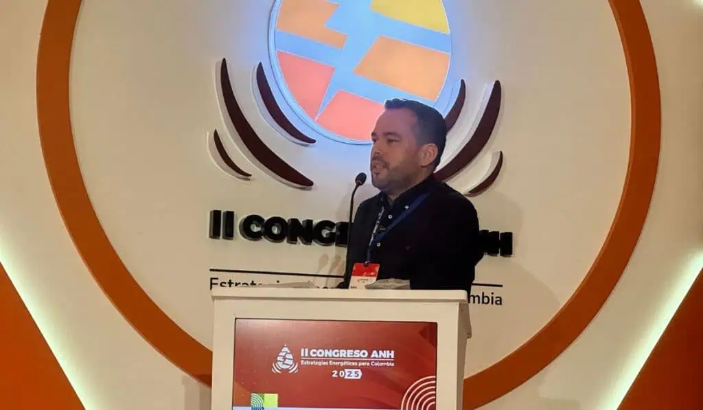 Gobierno Petro ve con buenos ojos la regasificadora de TGI, pero no se lo exige a Ecopetrol Edwin Palma, Ministro de Minas y Energía en el II Congreso de la ANH. Foto: Nataly Vargas Rodríguez.