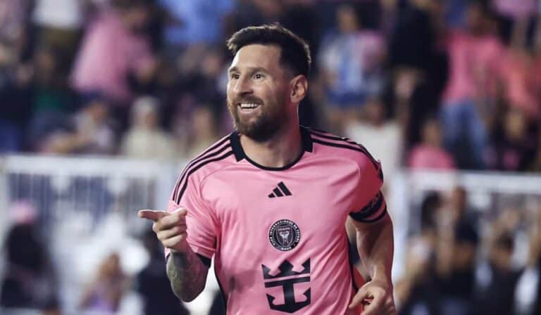 Messi le quiere seguir compitiendo a Cristiano Ronaldo