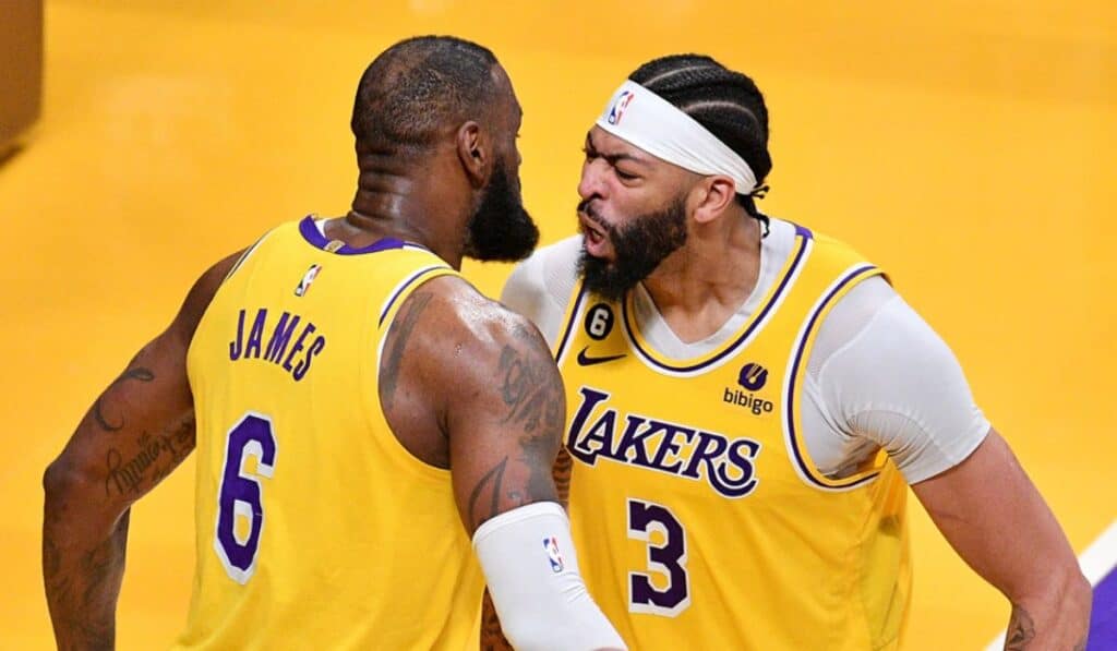 Venta de los Lakers en la NBA equivale a más de la mitad del valor bursátil de la empresa más grande de Colombia Venta de los Lakers en la NBA equivale a más de la mitad del valor bursátil de la empresa más grande de Colombia