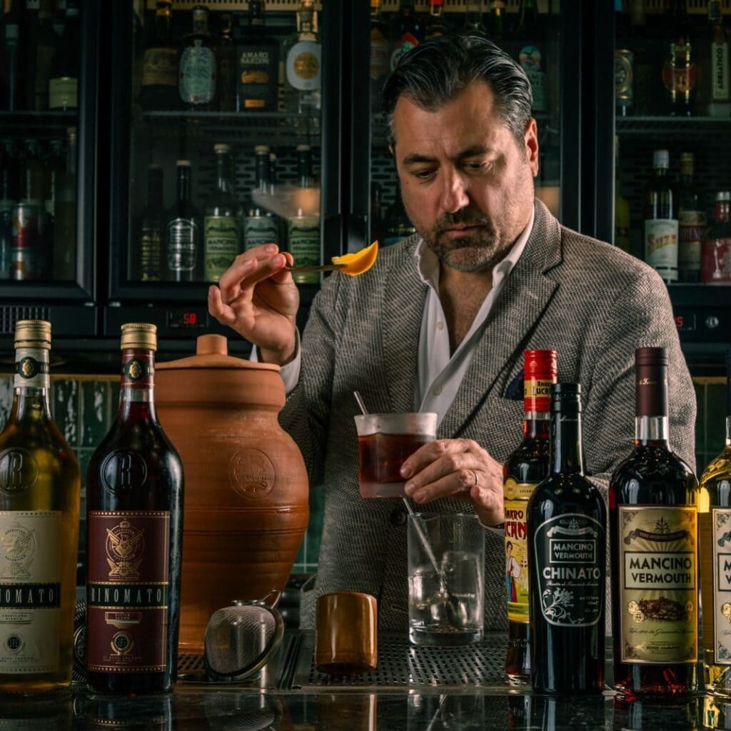 Reconocido mixólogo se unió a una de las mejores pizzerías de Colombia Giancarlo Mancino, mixólogo y empresario italiano. Foto: cortesía.