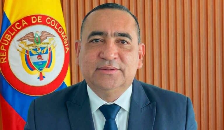 Alfonso Martínez Chimenty, director encargado de la Aerocivil