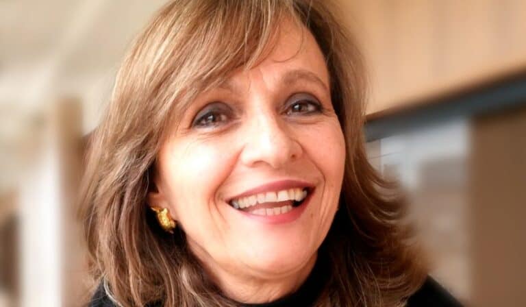 Ángela María Robledo