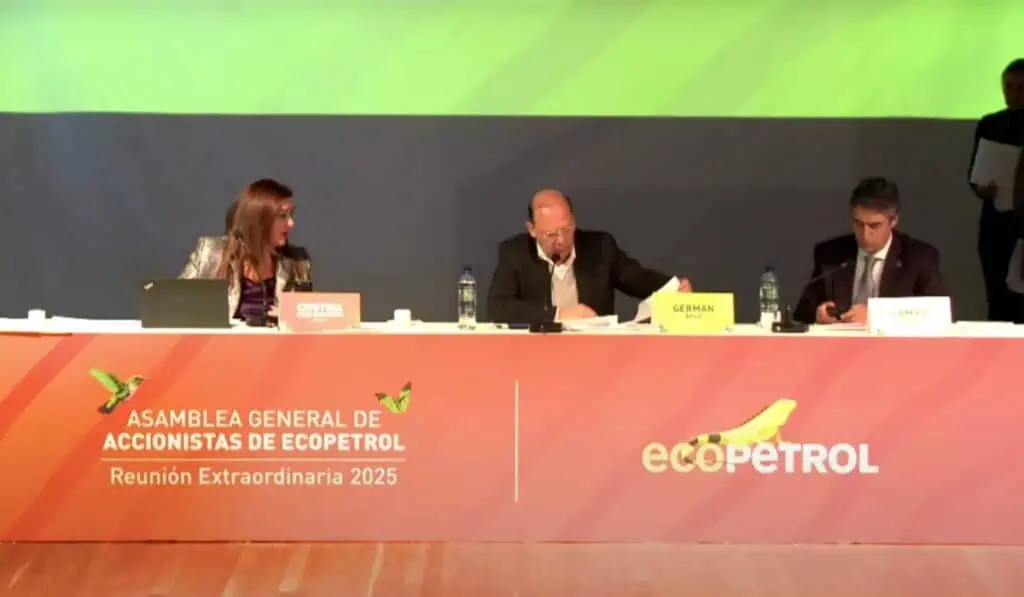 Asamblea de Accionistas de Ecopetrol aprobó que trabajadores lleguen a la Junta Directiva; se redujeron requisitos Asamblea Extraordinaria de Accionistas de Ecopetrol 2025