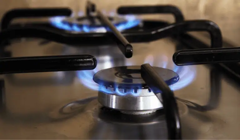 Gas natural. Imagen de Pixabaya través de Canva.com