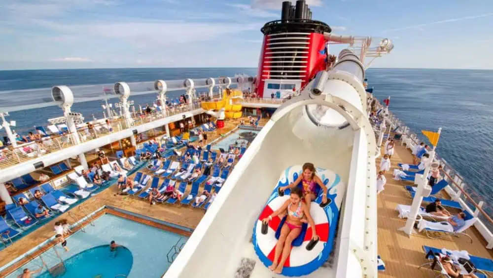 Crucero de Disney podría tener parada en Cartagena en 2026; abrieron tienda especializada Barco de Disney. Foto: tomada de la página de Cruceros Disney.