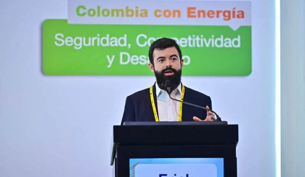 Fitch prevé un precio del Brent de US$60 por barril en 2026; habla de retos para Ecopetrol en crudo y gas Fitch prevé un precio del Brent de US$60 por barril en 2026; habla de retos para Ecopetrol en crudo y gas