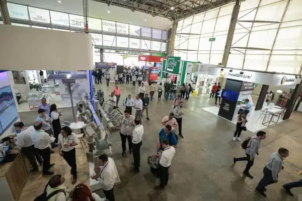 Feria FISE 2025 cerró con oportunidades de inversión por US$1.400 millones; asistencia récord Feria FISE 2025 cerró con oportunidades de inversión por US$1.400 millones; asistencia récord