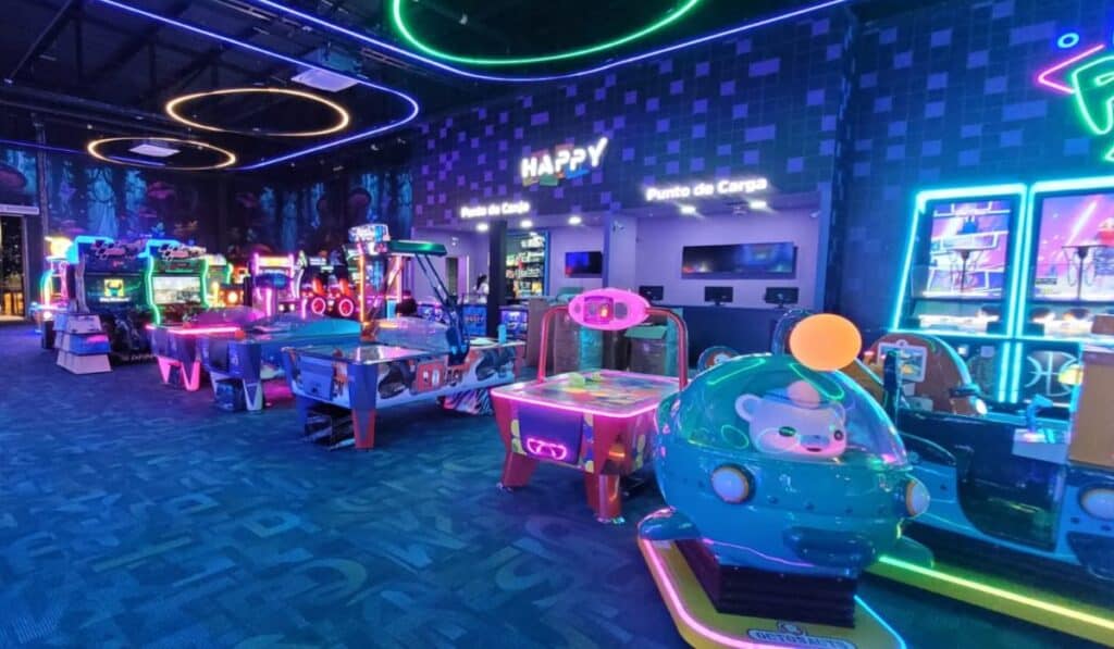 Happy City abrió parque con montaña rusa en Envigado; proyecta recibir 700.000 personas Happy City Viva Envigado