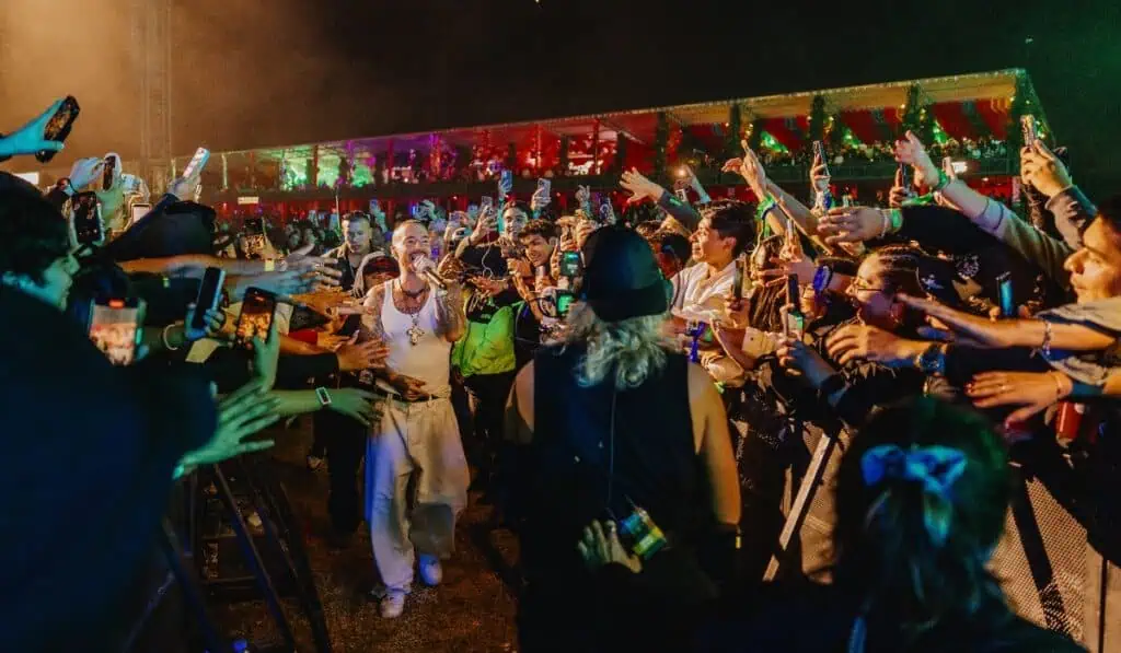 Después de 6 años, J Balvin vuelve a Medellín y las búsquedas de vuelos aumentaron hasta 75 % J Balvin