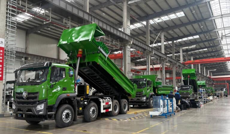 Así se construyen los vehículos de carga de Foton que llegan a Colombia de la mano de Navitrans Los vehículos de Foton se realizan a China y son importados, en su mayoría, por Navitrans.