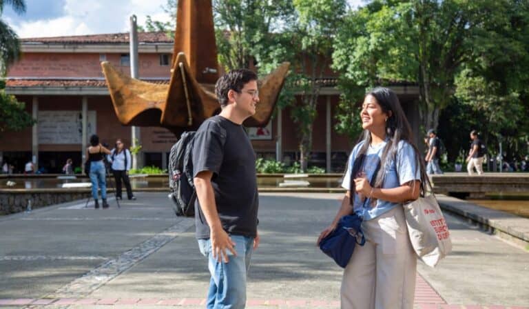 Nueva convocatoria de matrícula cero en Medellín proyecta entregar 46.667 cupos en 2026