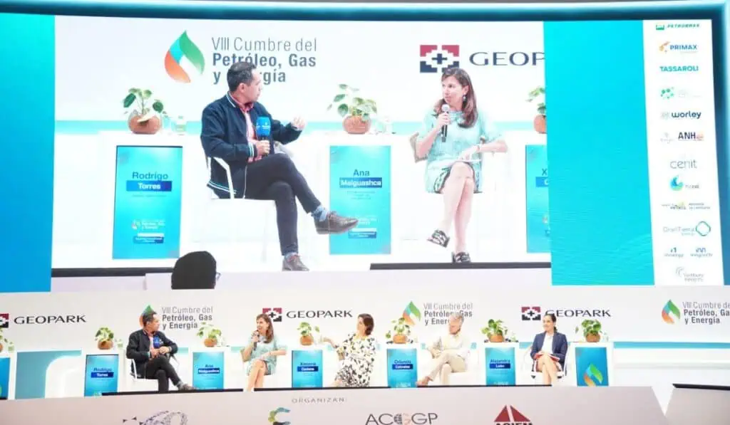 Colombia, uno de los países con más cargas fiscales para el sector energético; instituciones necesitan coordinarse Panel Congreso ACP 2025 (1)