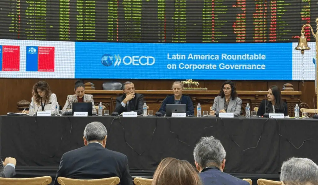 El GEB y la OCDE se unen para traducir nueva versión de las directrices de gobernanza en las empresas públicas El GEB y la OCDE se unen para traducir nueva versión de las directrices de gobernanza en las Empresas Públicas