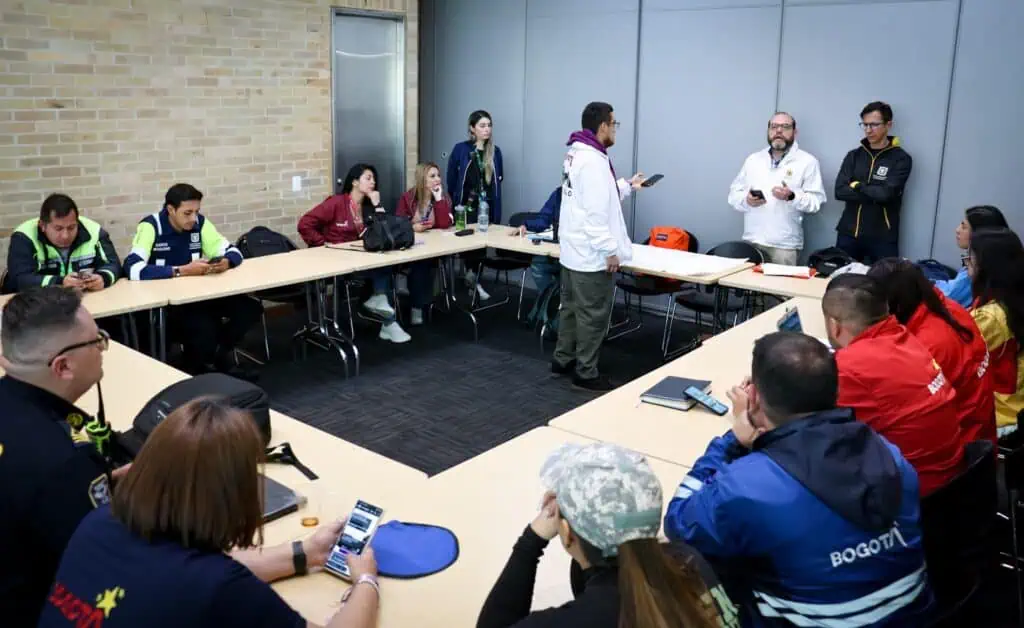 Bogotá alista revolcón en los permisos para conciertos y eventos masivos: nuevo decreto redefine quién decide y cómo se autorizan Reunión PMU distrital
