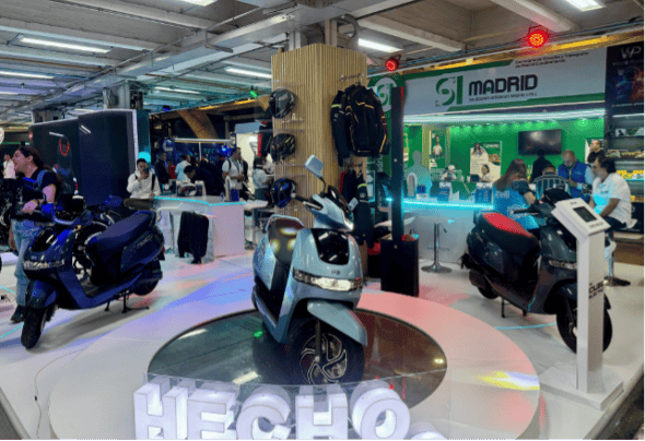 Las motos ganan terreno en Colombia: año de crecimiento, inversión y nuevos lanzamientos TVS iQube, el más reciente lanzamiento de TVS en Colombia. Foto: Valora Analitik.