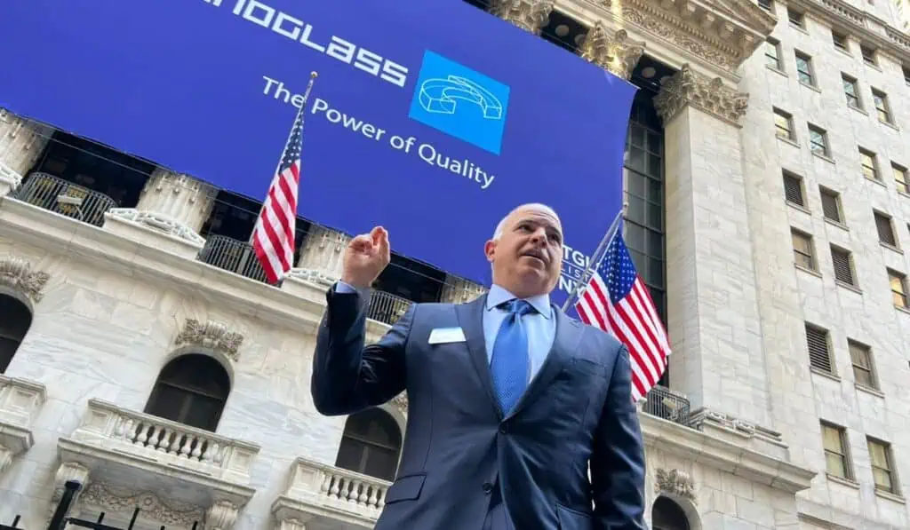 Los planes de Tecnoglass para 2026: crecimiento a doble dígito y búsqueda de nueva planta en EE. UU. Tecnoglass en la Bolsa de Valores de Nueva York