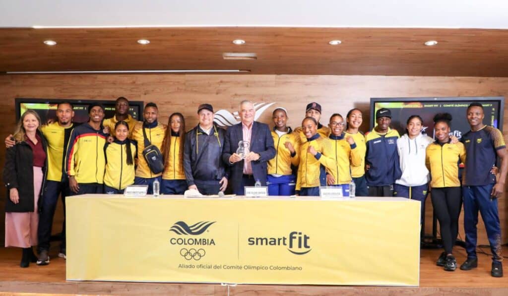 Smart Fit seguirá siendo el centro oficial de entrenamiento del deporte olímpico colombiano hasta 2028 Más de 700 atletas tendrán acceso a Smart Fit