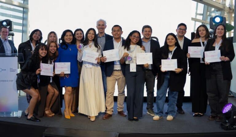 Credicorp reconoció tres proyectos de jóvenes en la cuarta edición de Voces cuarta edición de Voces