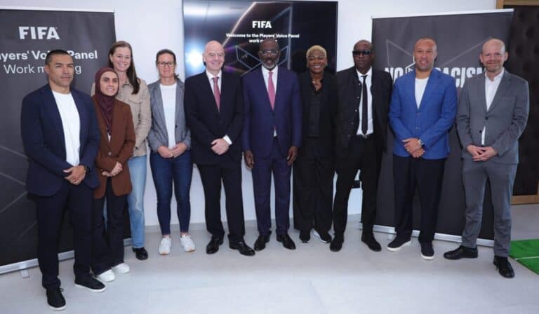 La FIFA lanza fondo económico para proteger los sueldos de los futbolistas profesionales