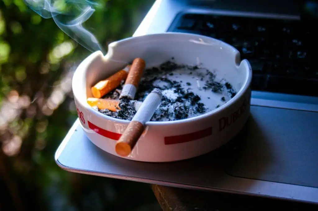 Philip Morris se transforma: “Queremos dejar de vender cigarrillos lo antes posible” El reto de Philip Morris: reemplazar el cigarrillo tradicional por opciones sin combustión en el menor tiempo posible.