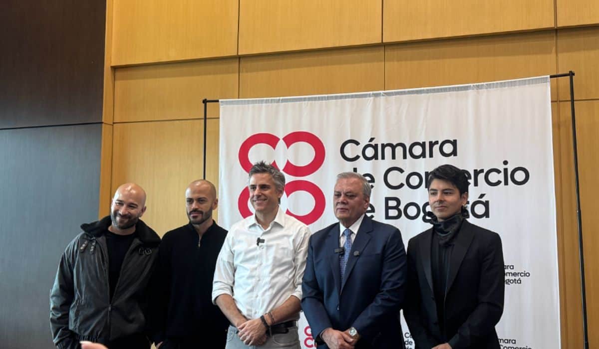 Home - Valora Analitik Representantes del sector empresarial, gremial y creativo participaron en la presentación de la alianza CCB–Grupo Éxito. Foto: Valora Analitik.