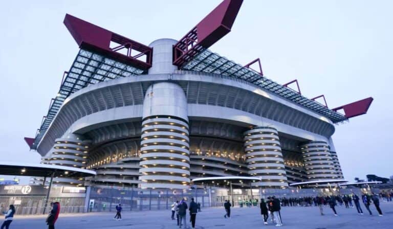 Inter y Milán compran San Siro por 197 millones de euros