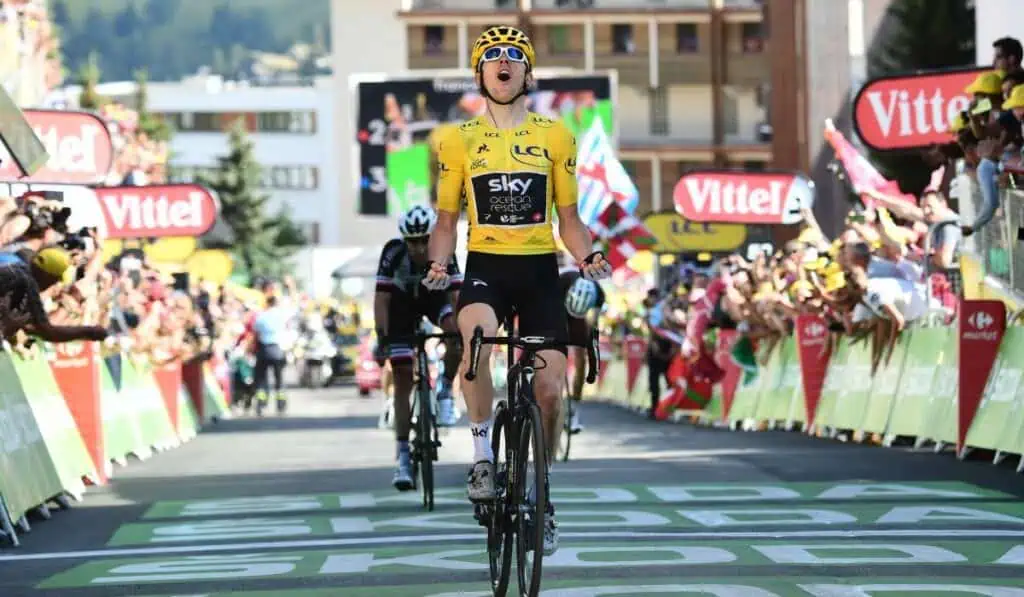 El Tour de Francia podría cobrar entrada: Así es la propuesta que divide al ciclismo mundial El Tour de Francia podría cobrar entrada