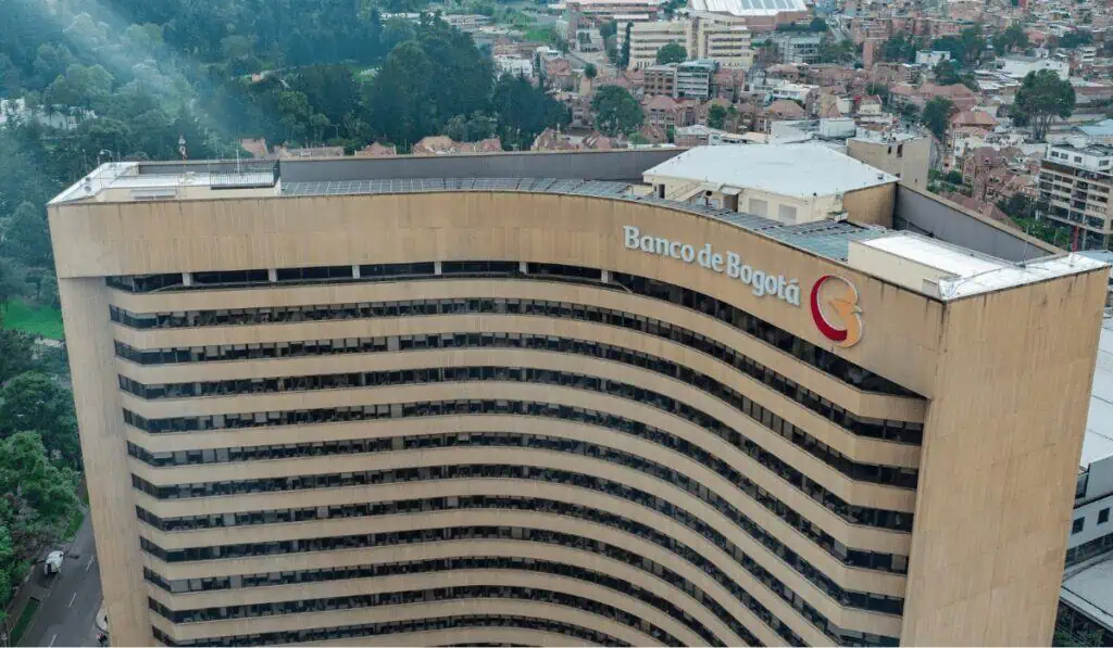 Banco de Bogotá se posiciona como líder mundial en sostenibilidad Banco de Bogotá lidera en indicadores de sostenibilidad