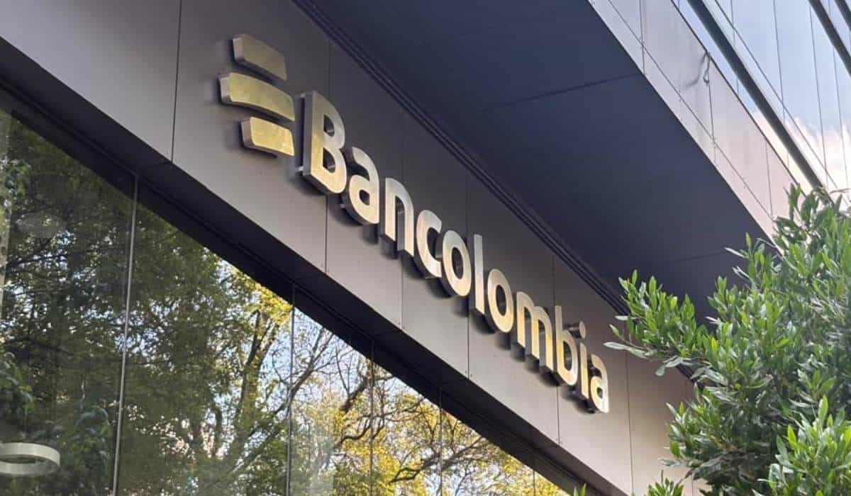 Bancolombia restablece sus servicios tras fallas técnicas y anuncia revisión de casos