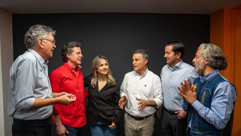 El 8 de marzo empieza la carrera presidencial: consultas definen el primer filtro rumbo a 2026 Candidatos de centro derecha