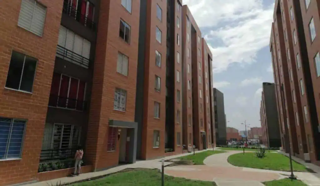 Multa de $933.808 que impondrán a conjuntos por incumplimiento de rigurosa norma Corte ordena que conjuntos deberán cambiar esta zona común