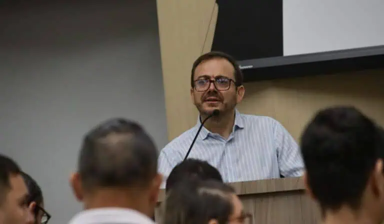Elmer Felipe Durán, superintendente de Servicios Públicos. Imagen: SuperServicios