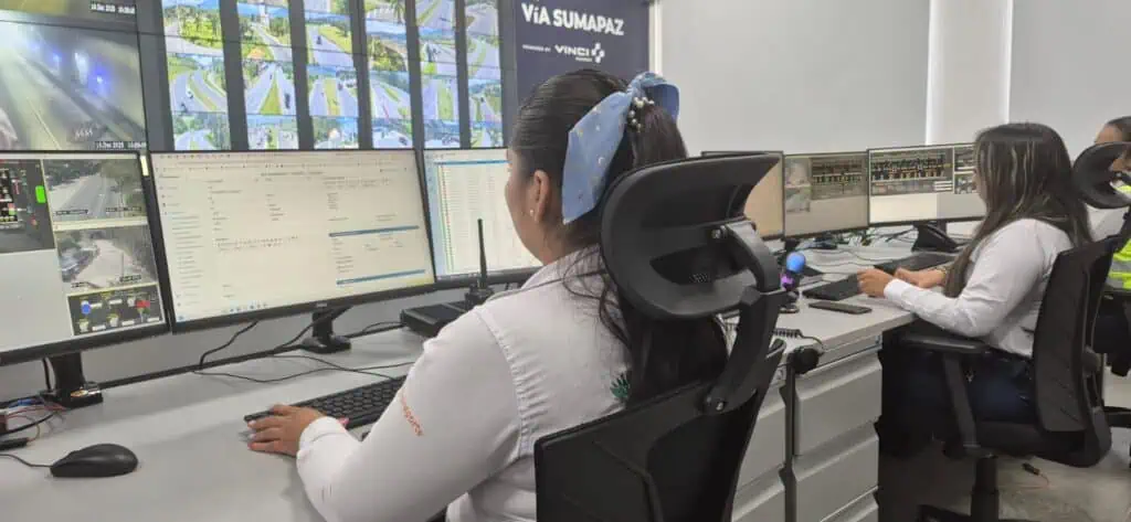 Vía Bogotá- Girardot tuvo importante estreno que beneficiará a conductores Vía Bogotá- Girardot tuvo importante estreno que beneficiará a conductores