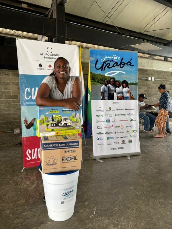 Fundación Grupo Argos ha entregado 380 mejoramientos de vivienda con filtros de agua potable en Turbo, Antioquia Iniciativa Juntos por Urabá entrega filtros de agua potable