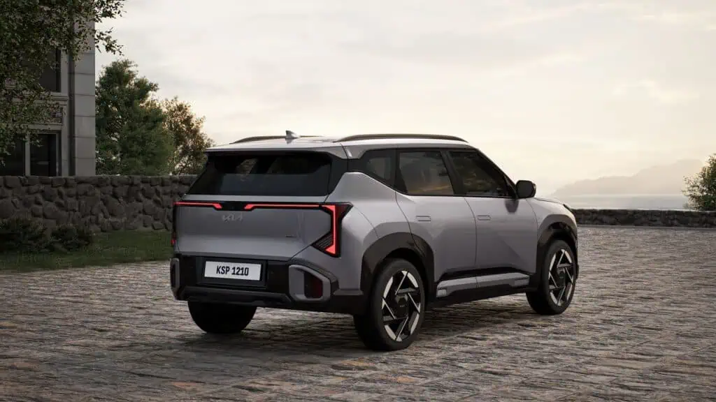 Kia presentó nueva generación de uno de sus SUV más exitosos: estos son los detalles Parte trasera Kia Seltos. Foto: cortesía Kia.