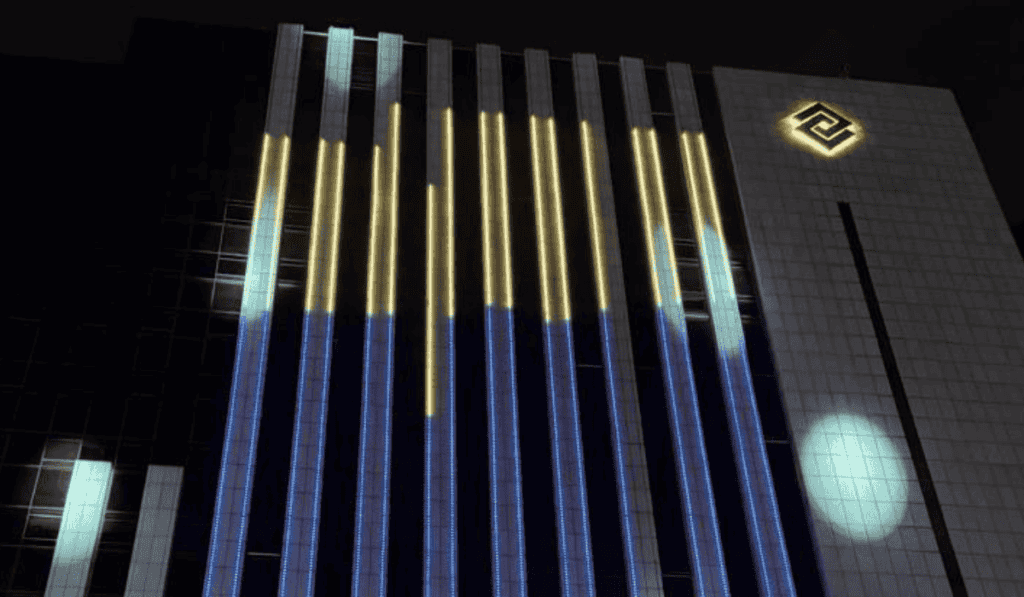 Banco de Occidente le regaló gran luminaria al Valle del Cauca para Navidad La entidad iluminó su icónica sede en Cali.