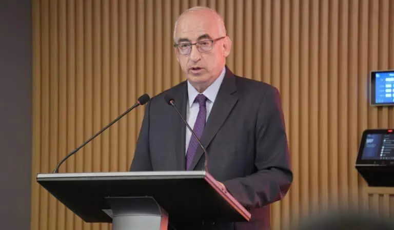 Leonardo Villar gerente del banco de la república