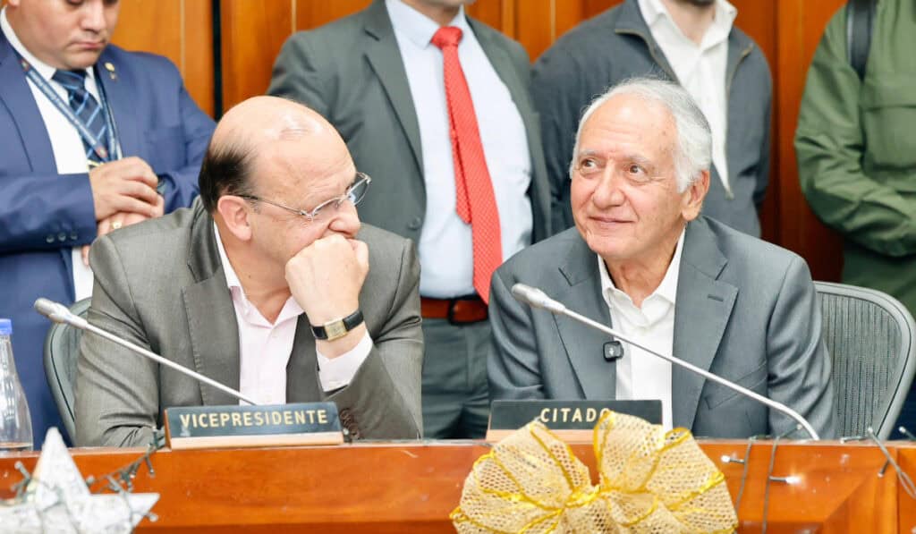 Ahora | Reforma a la salud de Petro vuelve a hundirse en el Congreso; anuncian apelación Ministro de Hacienda, Germán Ávila y ministro de Salud, Guillermo Alfonso Jaramillo