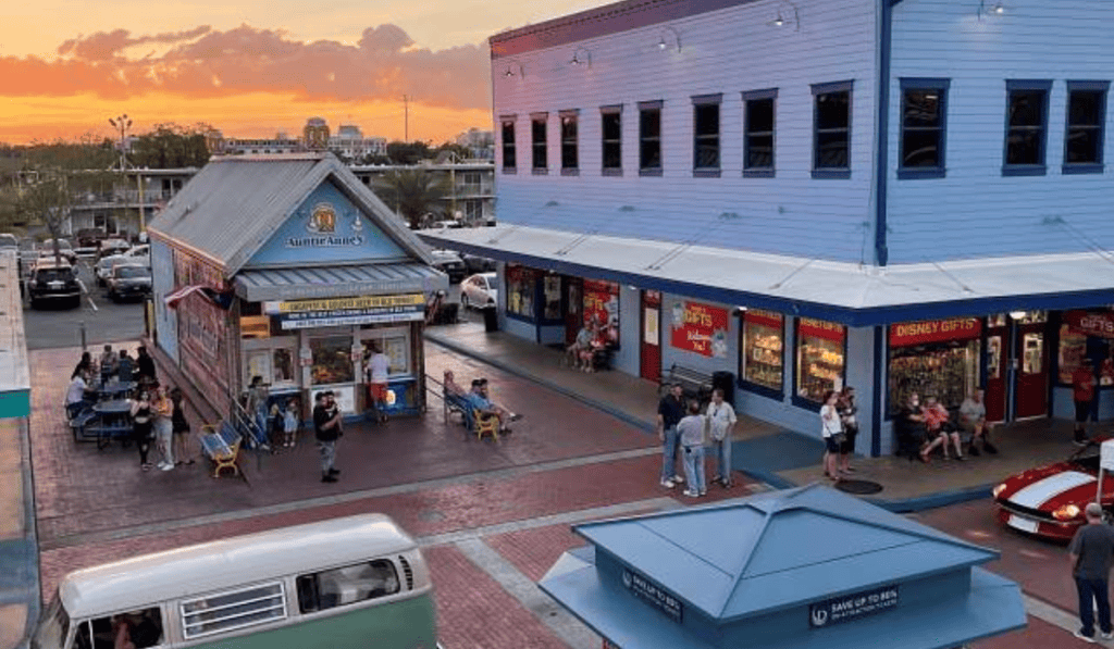 Old Town Entertainment District