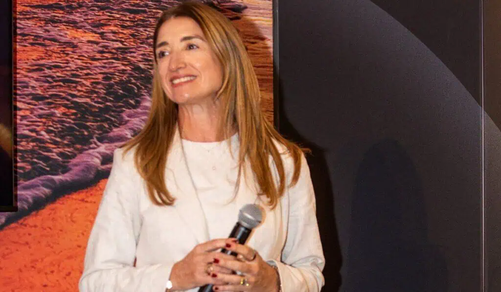 Primicia | Mastercard lanzará en América Latina su tarjeta de crédito más premium en 2026: será superior a la Black Paola Duran, vicepresidente de Core Consumer Products LAC. Foto: Mastercard.