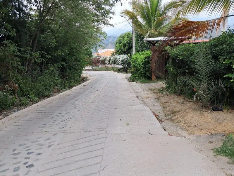 Entrevista | Las megaobras que alista Antioquia para 2026: habrá nuevas concesiones y extensión del Metro de Medellín Placa Huella