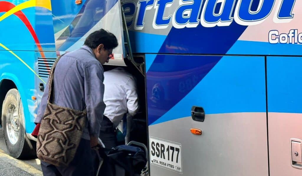 Precio de los pasajes de las flotas se dispararía 25 % por nuevo salario mínimo precio de las flotas