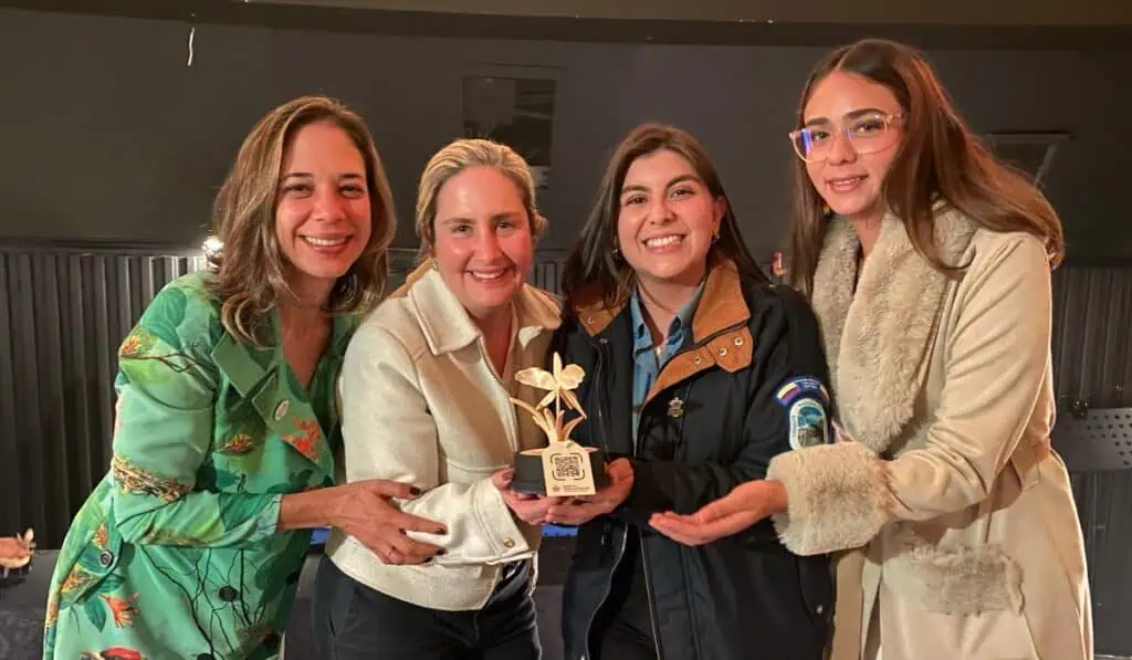 Programa de Fundación Grupo Argos y aliados recibe reconocimiento por aporte al cuidado del patrimonio ambiental Programa de Fundación Grupo Argos y aliados recibe reconocimiento por aporte al cuidado del patrimonio ambiental