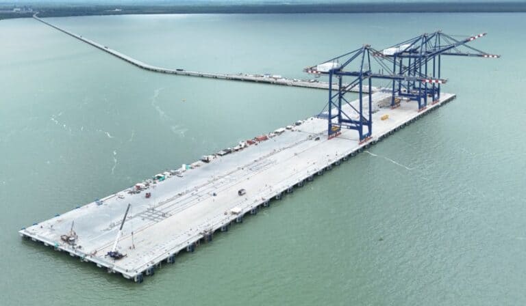 Puerto Antioquia realizará pruebas operativas con buque portacontenedores antes de iniciar actividades Puerto Antioquia se prepara para iniciar operaciones.