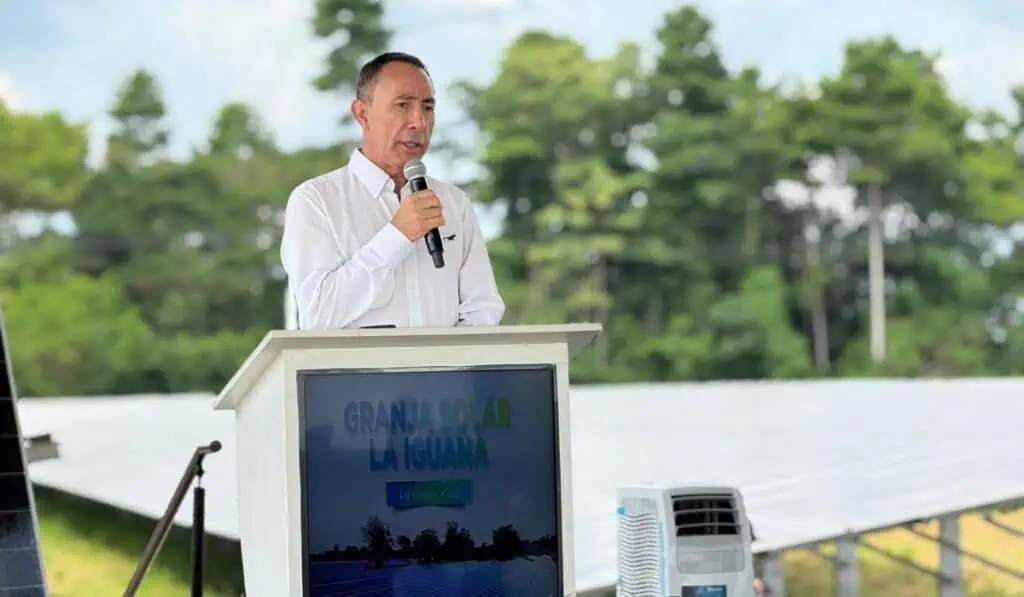 Admiten demanda para frenar eventual venta del Permian de Ecopetrol, el bloque que produce con fracking Ricardo Roa, presidente de Ecopetrol, apuesta por una regasificadora en Coveñas. Imagen: Ecopetrol