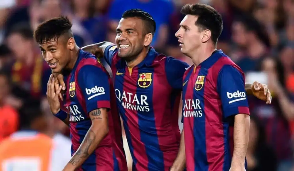 Dani Alves negocia la compra de un equipo portugués y planea volver a jugar a los 42 años Dani Alves negocia la compra de un equipo portugués